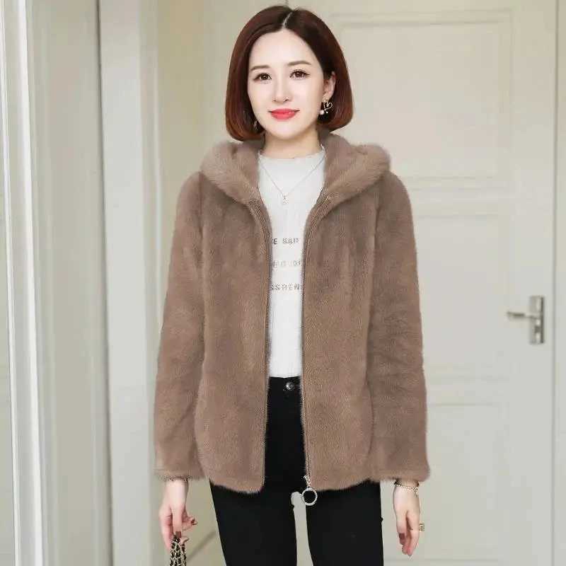 7XL Large Size Women Hooded Plush Jacket New Spring Autumn Korean Loose Faux Lambwool Fleece Zipper Coat Female Short OutwearX241018