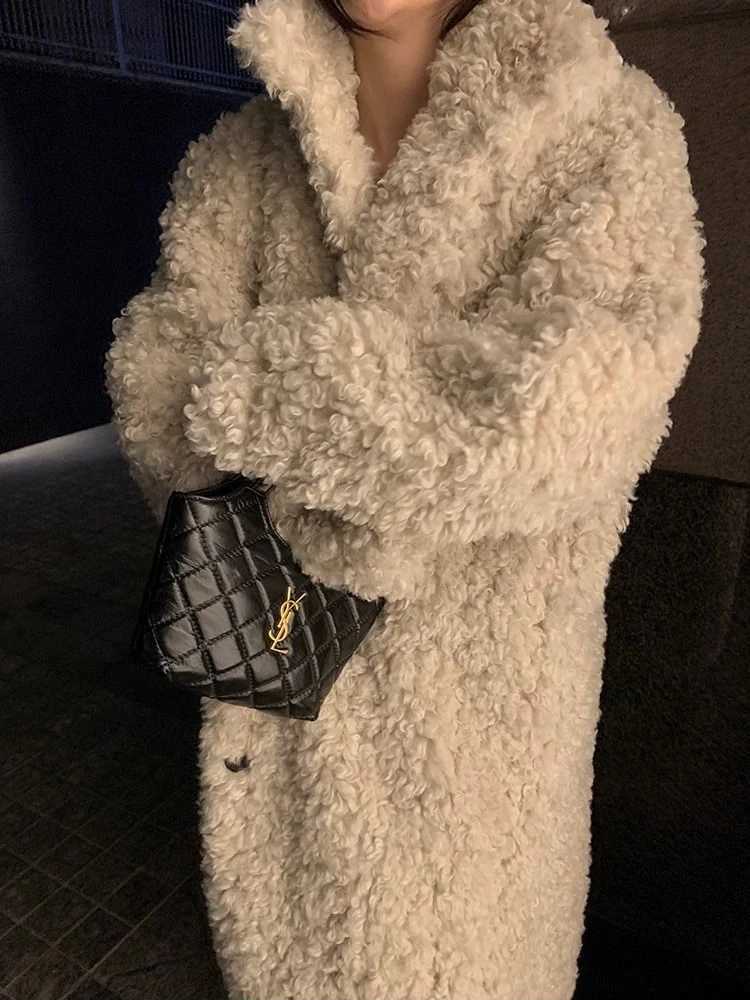 Thicken Lambwool Faux Fur Overcoats High Quality Stand Collar Teddy Chaquetas Luxury Warm Winter Jackets Women Korean Furry CoatX241018