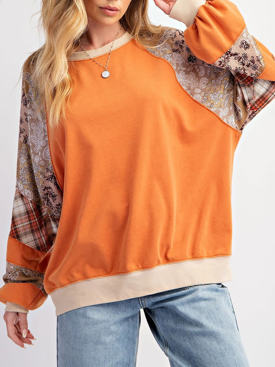 Women s Cozy Oversized Hoodie with Unique Graphic Print and Ribbed Crew Neck Stylish Pullover Sweatshirt for Autumn Fashion 241017