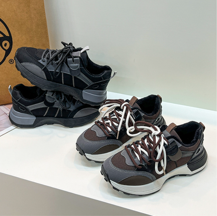 Women Fashion Sports Shoes Simple Casual Style High-End Design Sense Korean Version Plus Size Flat Bottom Comfort Triple Black Brown fashion