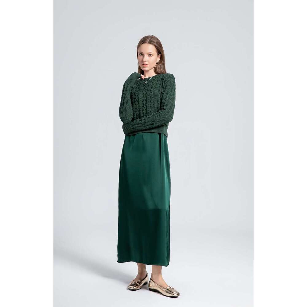 AS 2024 Winter Design Woman Clothing Cable Knitted Tops + Satin Dress