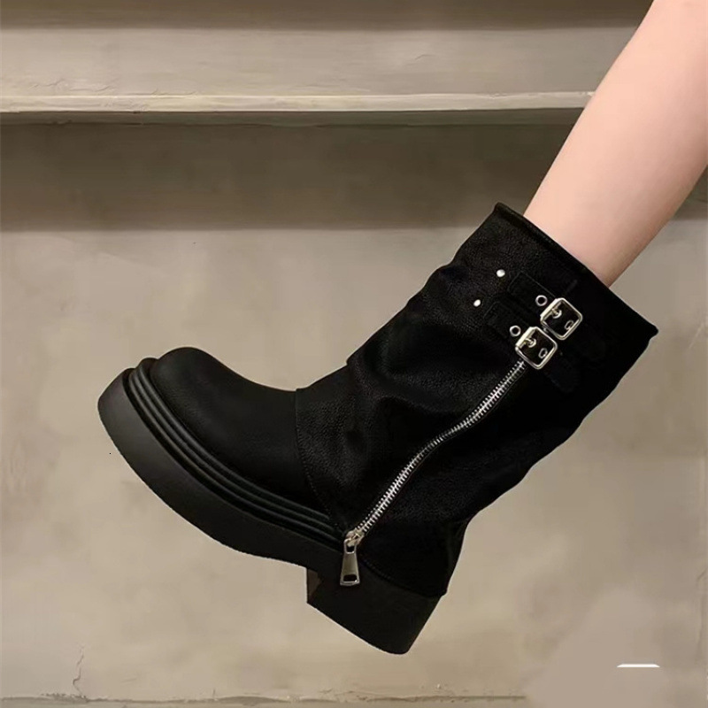 Small British style thick soled high top Martin boots for women 2024 new autumn and winter slimming short boots