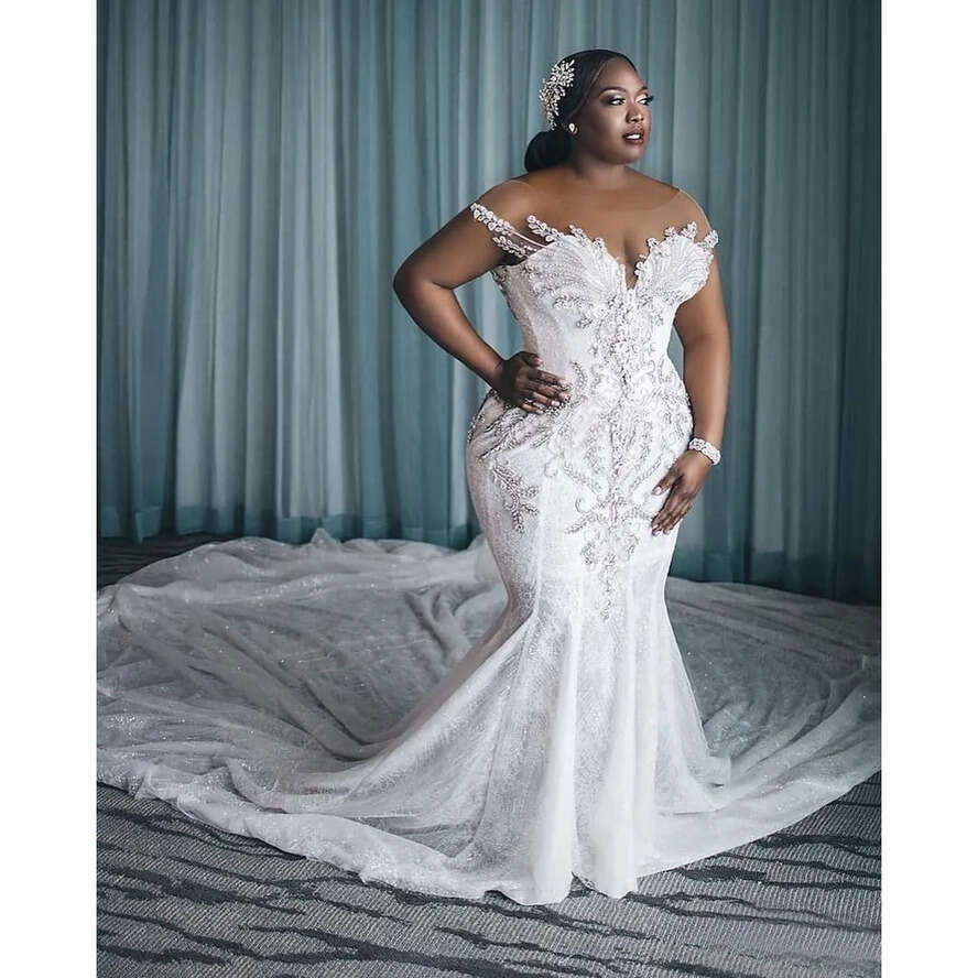 Wedding Arabic Mermaid Sexy Dresses Illusion Full Lace Appliques Sier Rhie Crystal Beading Cap Sleeves Chapel Train Formal Bridal Gowns Plus Size