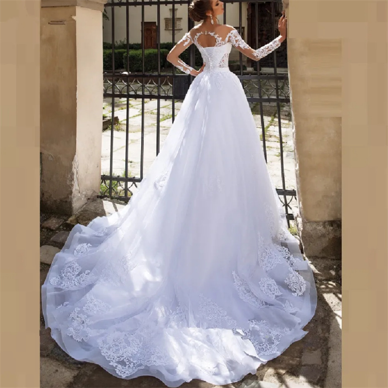 2 in 1 Short Wedding Dresses With Detachable Train Sexy Open Back Lace Beach Wedding Dress White Country Castle Bride Dress A Line Tulle Robe De Marie