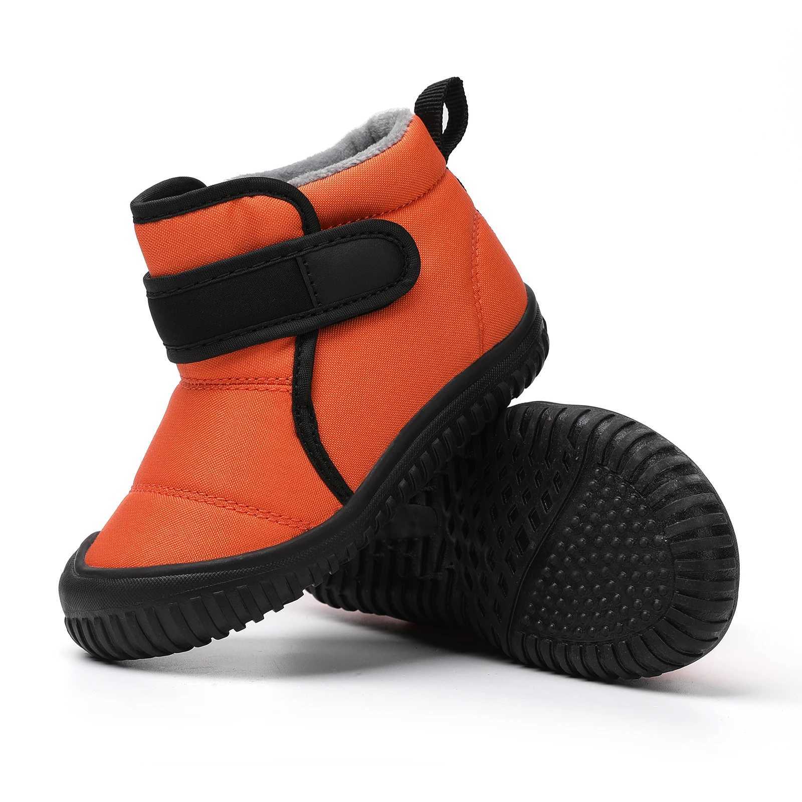 Boots New 2024 childrens snow boots girls ankle winter boots warm plush boys fur leather shoes childrens platform boots size 20-28 H241018