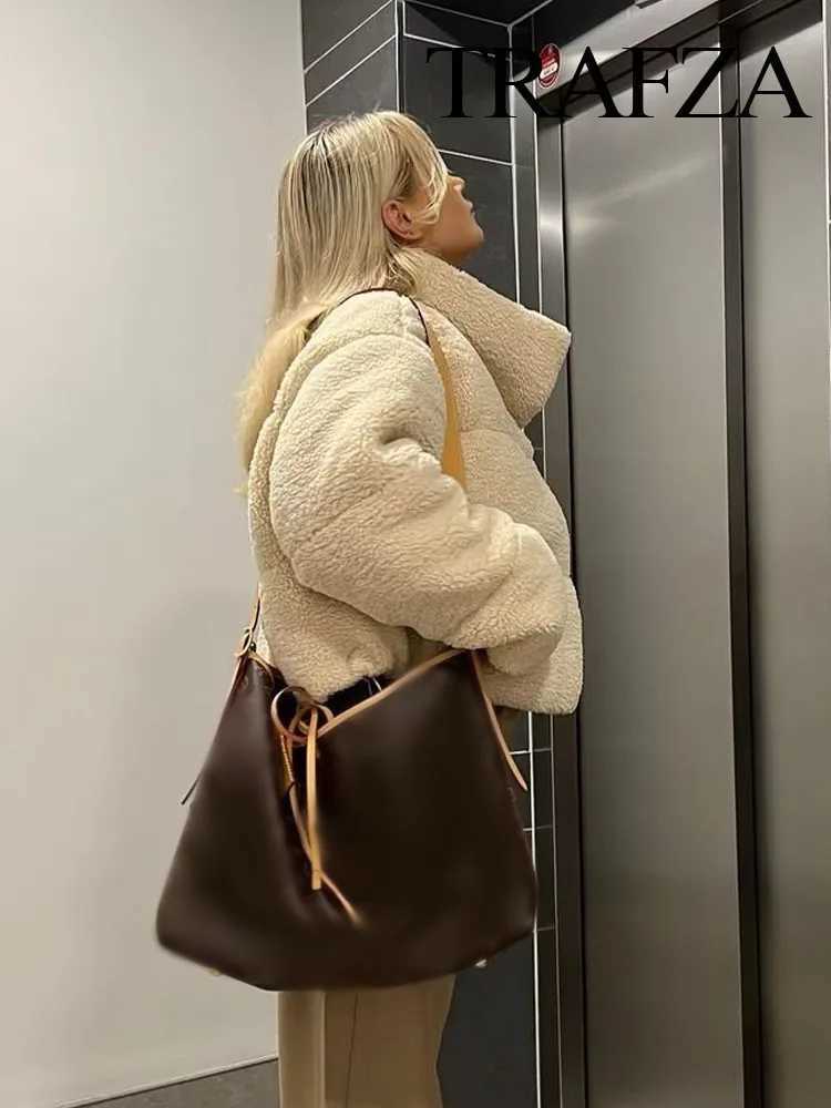 TRAFZA Female Winter New Fashion Jackets Solid Color Turtleneck Long Sleeve Pockets Hide Zipper Womans Casual Chic Thick CoatsX241018