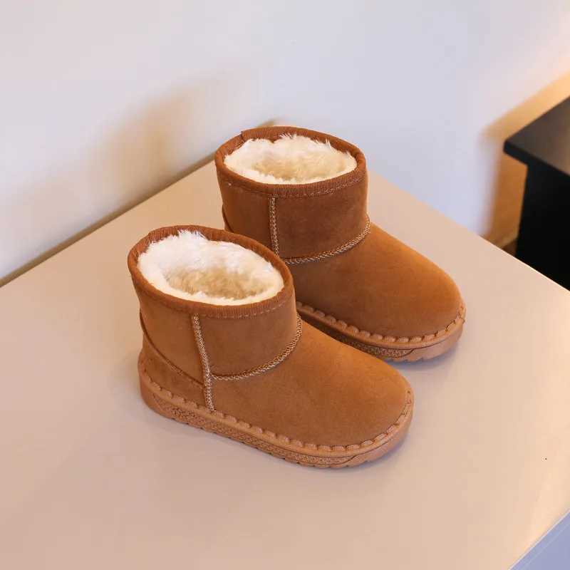 Boots Cute warm fashionable non slip childrens shoes plush cotton shoes boys and girls running shoes waterproof snow boots in winter H241018