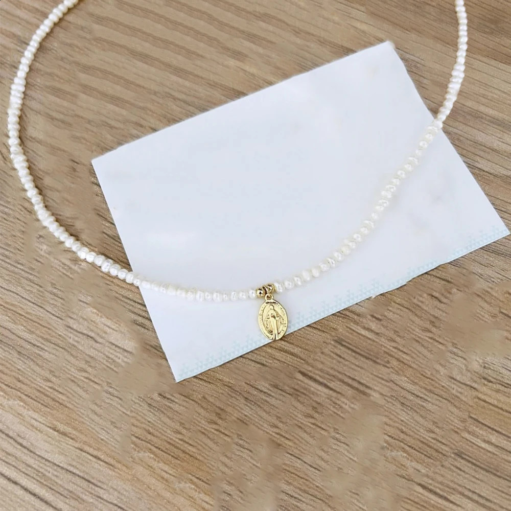 Natural Freshwater Pearl Holy Jesus Virgin Mary Pendant Necklace Handmade Colored Crystal Bead Necklace Mothers Day Gift 241018