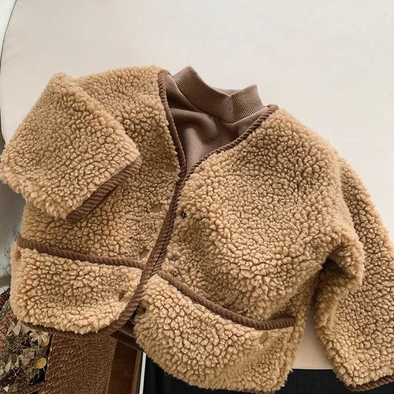 Winter new childrens long sleeved plush coat girls warm open collar wool pure cotton baby boys thick casual jacket childrens clothing M241018