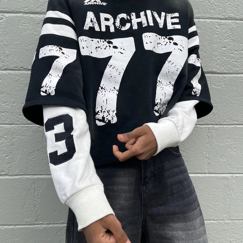 HOUZHOU High Street Pullover Womens Y2K Harajuku Retro Letter Printed Oversized Sportswear Casual Double Sleeve Top Mens 241009