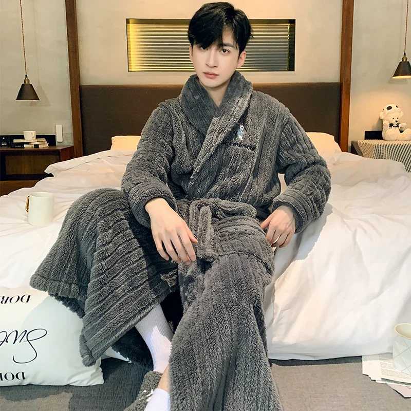 Autumn Winter New Long Nightgown for Men Coral Velvet Bathrobe Long Sleeve Pajamas for Men Thickened Flannel Bath Robe HomewearXJ241018