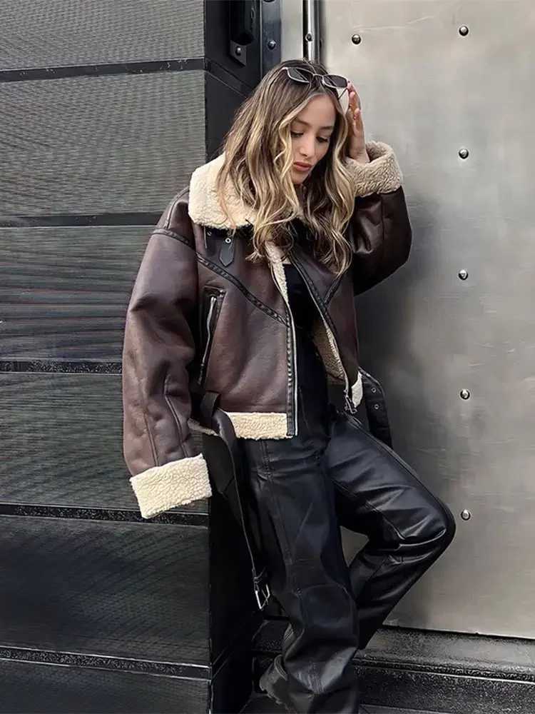 Chic Brown Lamb Wool Spliced Leather Jacket Women Casual Lapel Long Sleeve Short Warm Coat 2024 Autumn Winter Lady New OuterwearX241018