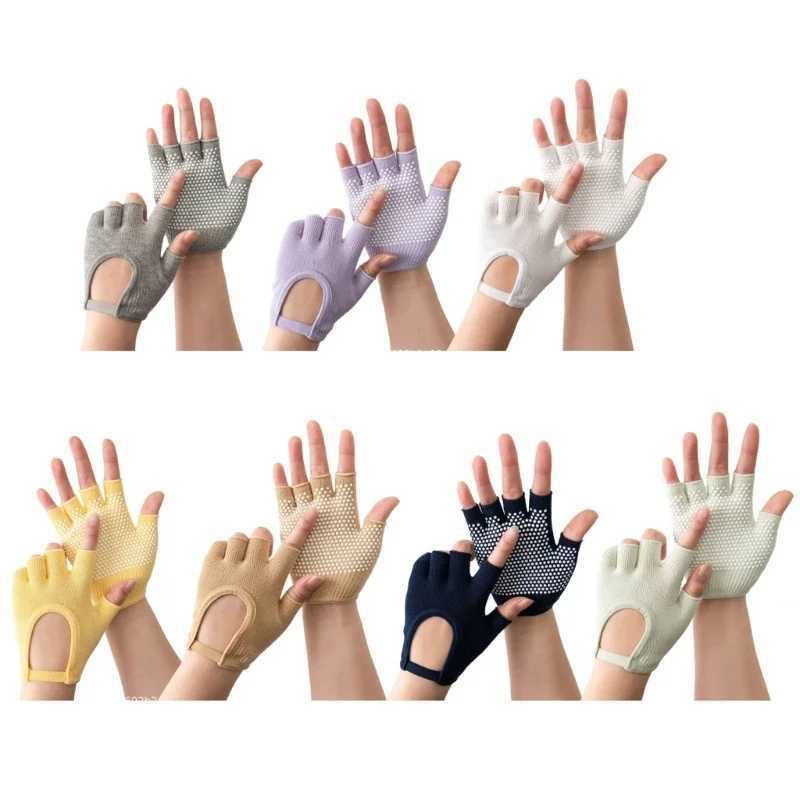 1 pair of weight training gloves palm protection silicone anti slip five finger fitness glovesW241018