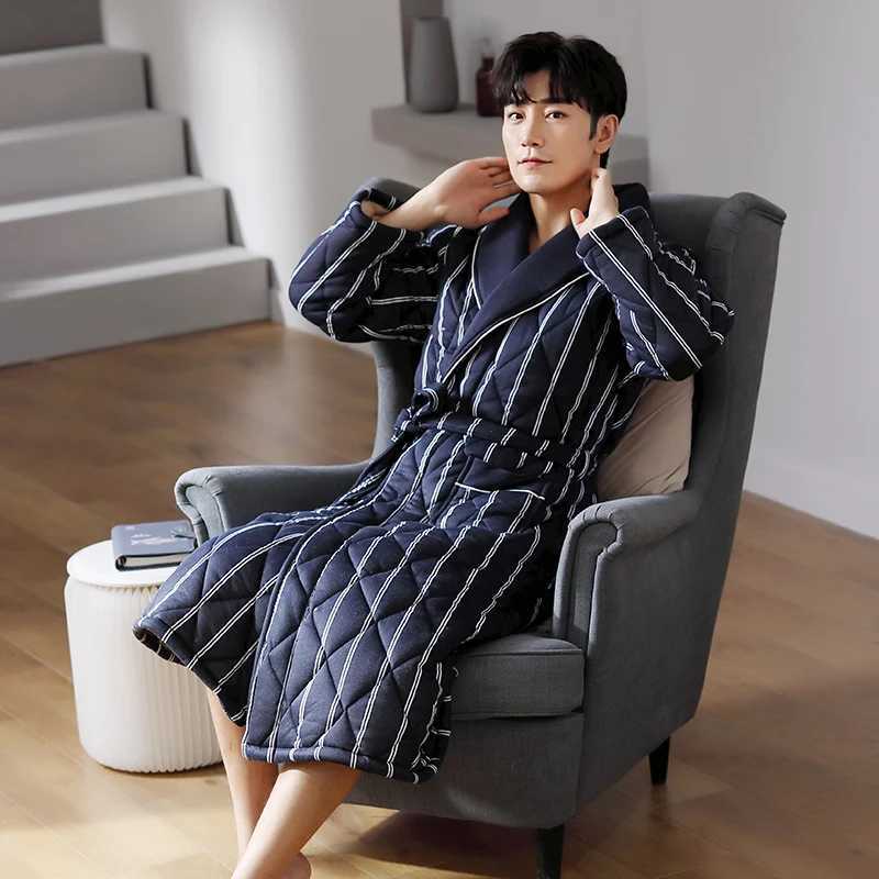 Thick 3 Layers Keep Warm Winter Striped Bathrobe Men Soft Cotton Quilted Long Kimono Bath Robe Male Dressing Gown for Mens RobeXJ241018