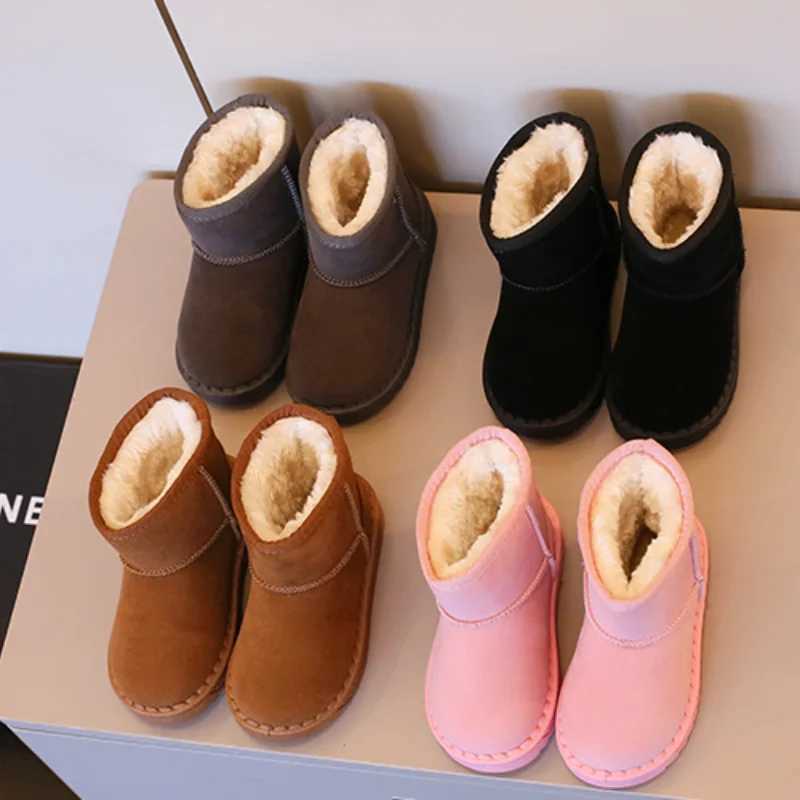 Boots Cute warm fashionable non slip childrens shoes plush cotton shoes boys and girls running shoes waterproof snow boots in winter H241018