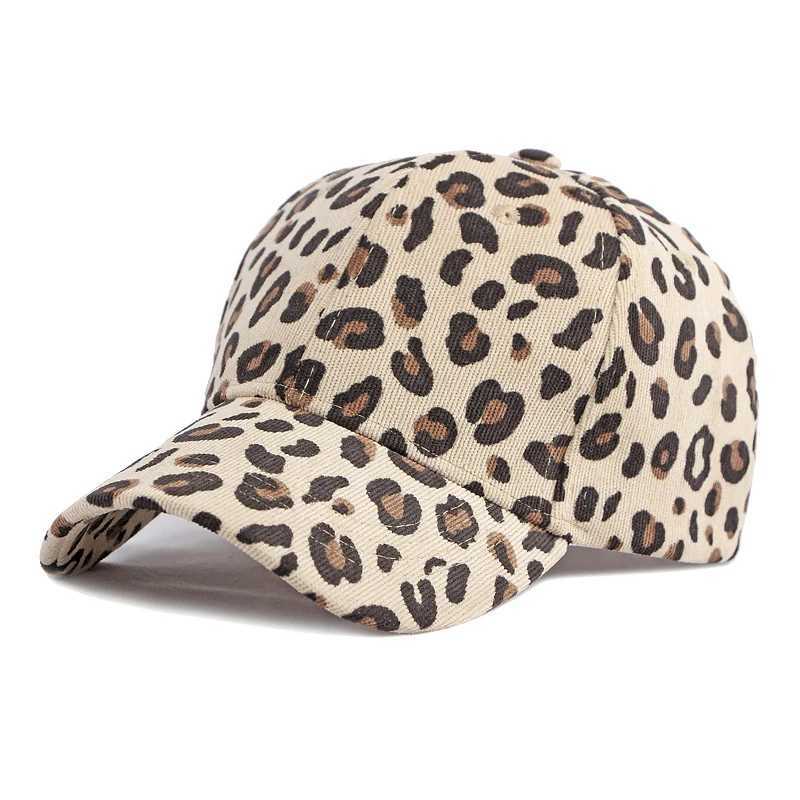 Leopard print hat for women autumn and winter corduroy baseball cap warm and sun protection sun hat duckbill cap hardtop forX241018