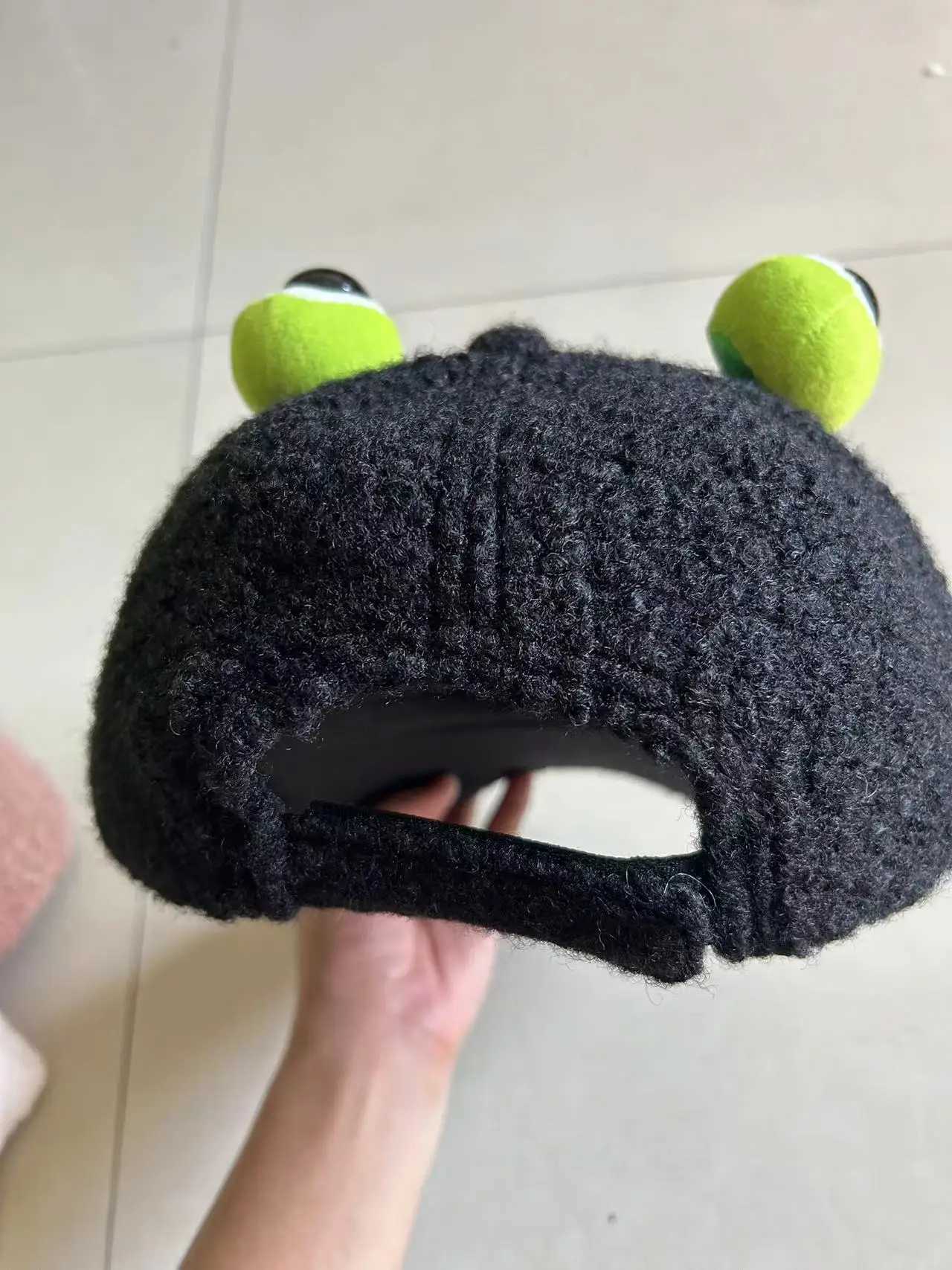 Unisex Funny Cartoon Frog Baseball Caps Men Winter Keep Warm Peaked Cap Lady Girls Fashion Lamb Fur Sun Trucker Hat GorrasX241018
