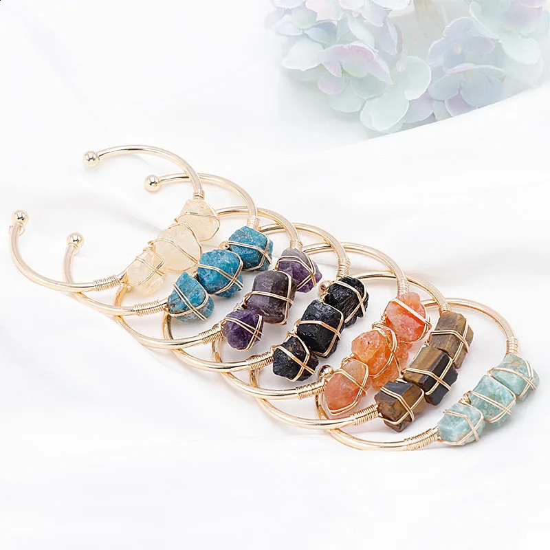 Reiki Natural Stone Cuff Bracelet Womens Coil Wrapped Irregular Ore Stone Amethyst Sapphire Crystal Treatment Bracelet 241018