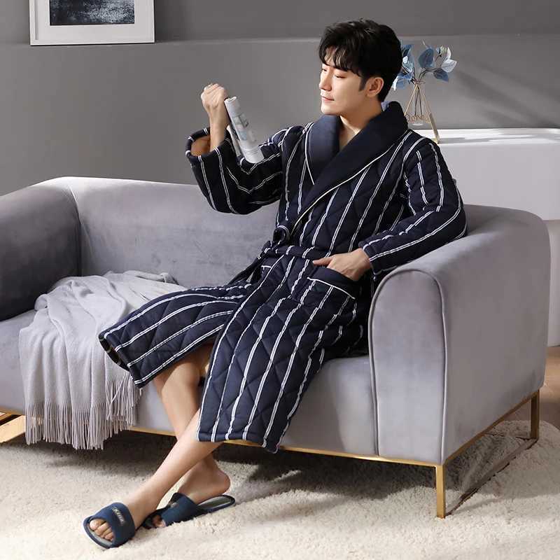 Thick 3 Layers Keep Warm Winter Striped Bathrobe Men Soft Cotton Quilted Long Kimono Bath Robe Male Dressing Gown for Mens RobeXJ241018