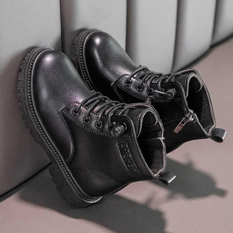 Boots Soft Soled Comfortable Leather Boots Black Boys Side Ankle Boots Trendy Wiinter Shoe for Girl Kids Shoe for Girl Paltform Boots H241018