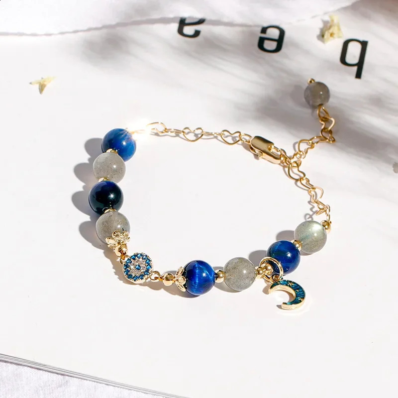 Moon shaped Natural Stone Blue Eye Grey Moon Stone Natural Crystal Bracelet Beads Women's Fashion Jewelry Bracelet