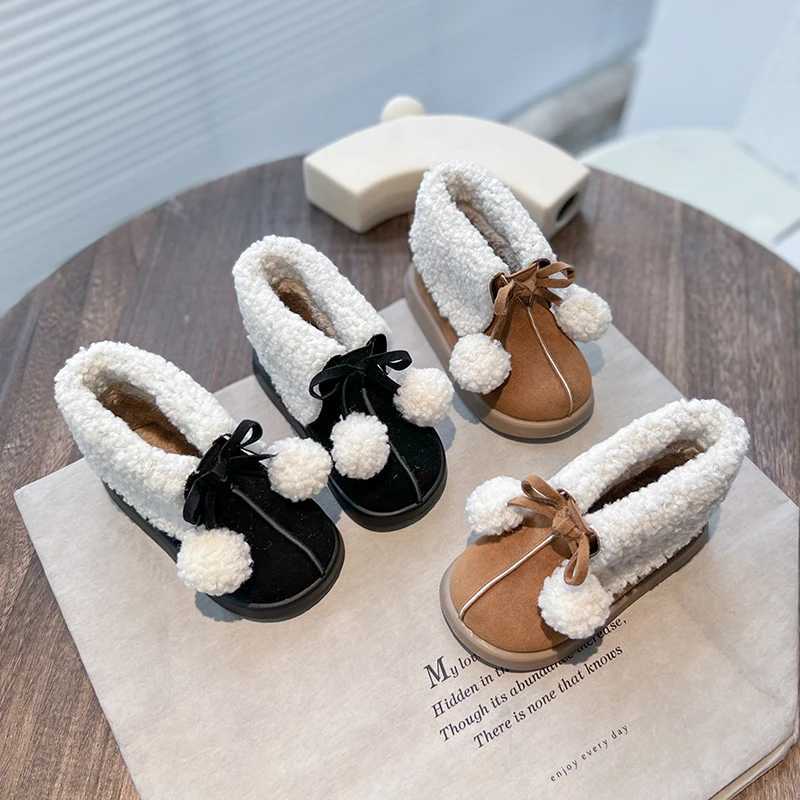 Boots Korean Style Children Girls Snow Boots 2023 Winter New Kids Fur Ball Classic Fashion Boys Casual Boots Simple Non-slip Flats H241018