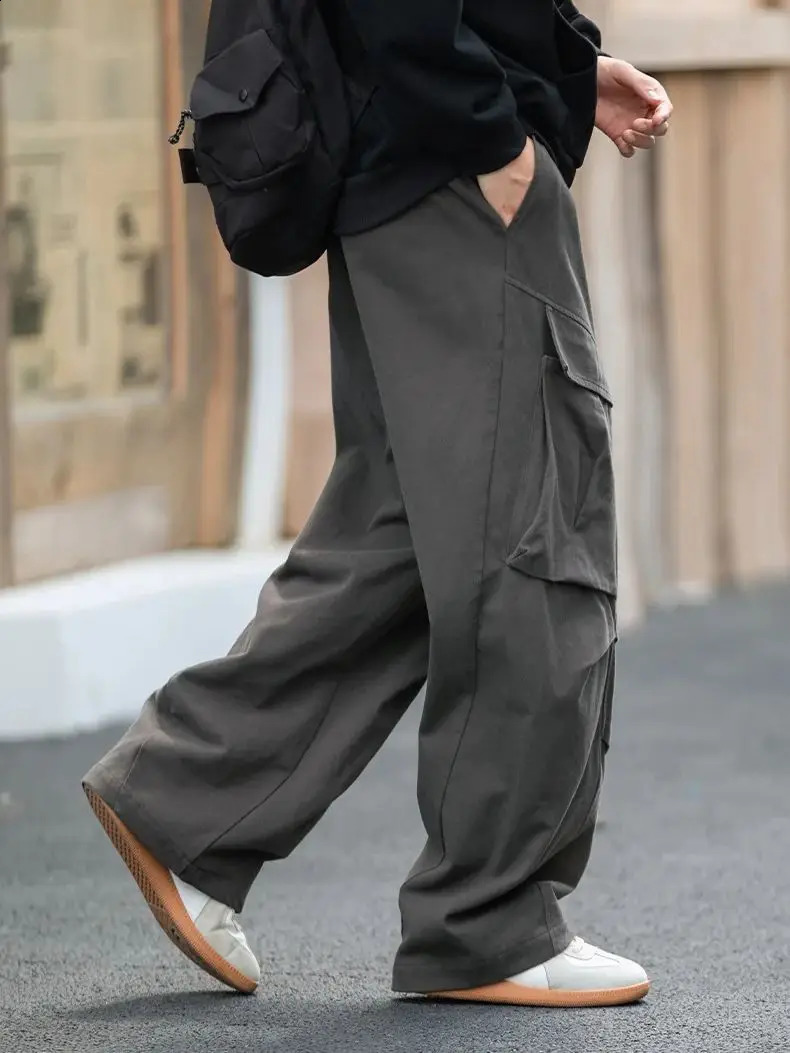 Multi-pocket Workwear Casual Pants Mens Autumn Winter Straight American Retro Doing Old Pleated Stereoscopic Trousers 241010