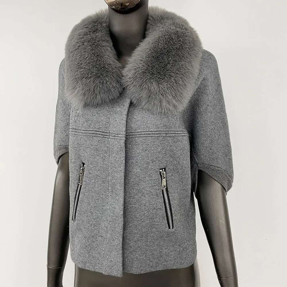 Knitwear Fashion Cropped Lady 2024 Autumn Winter Short Knitted Sweater Artificial Fur New Brazilian Cardigan Women