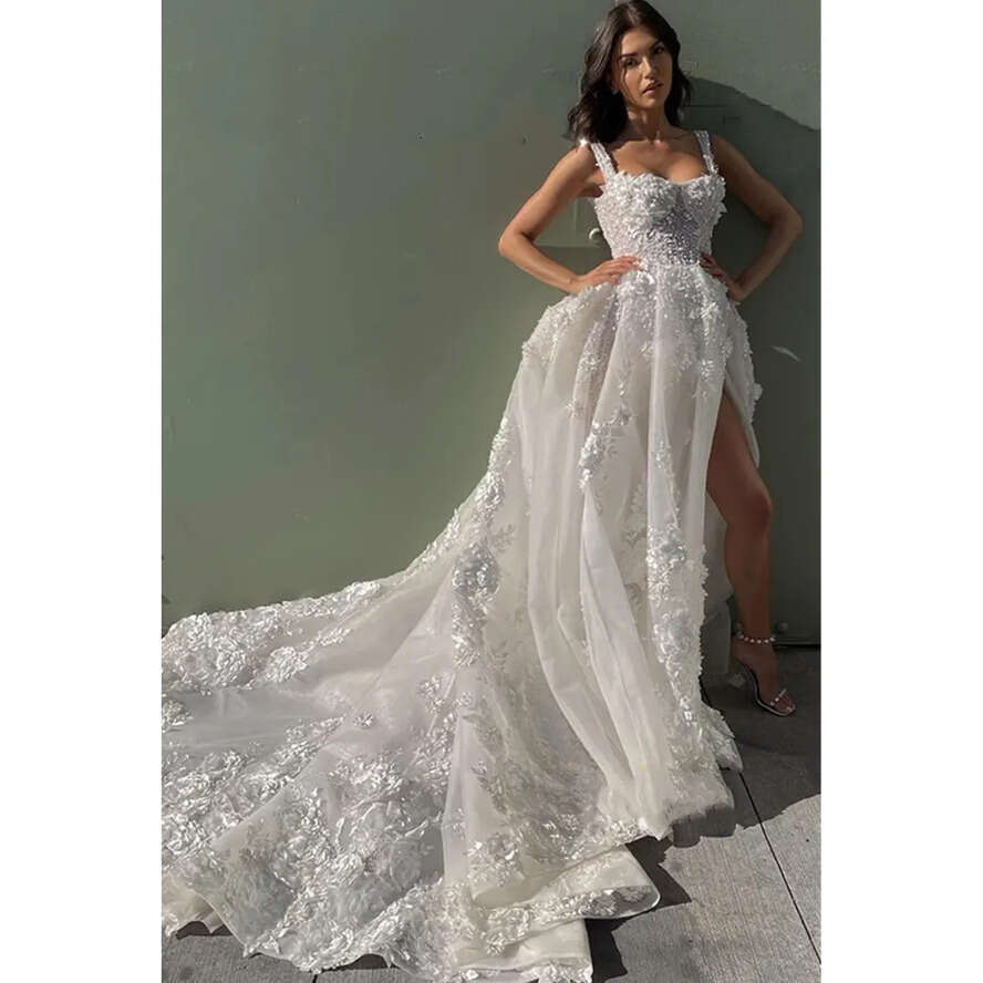 Wedding Boho Dress Princess Women Gorgeous Sleeveless Lace Appliques Pleats A E Bridal Gown Sweep Train