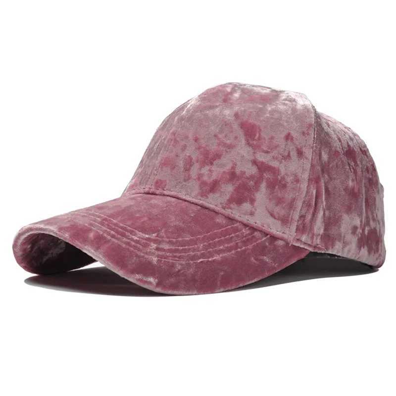 New Gold Velvet Baseball Cap Unisex Autumn and Winter Fashion Casual Curved Brim Hat Hip-hop Cap BobX241018