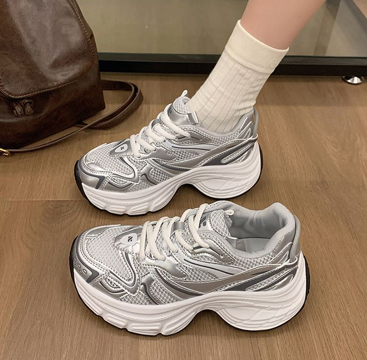 Women Sports Shoes Fashion Vintage Design Chunky Shoes Thick Sole Breathable Versatile Casual Style Triple Silver White Red Free shipping
