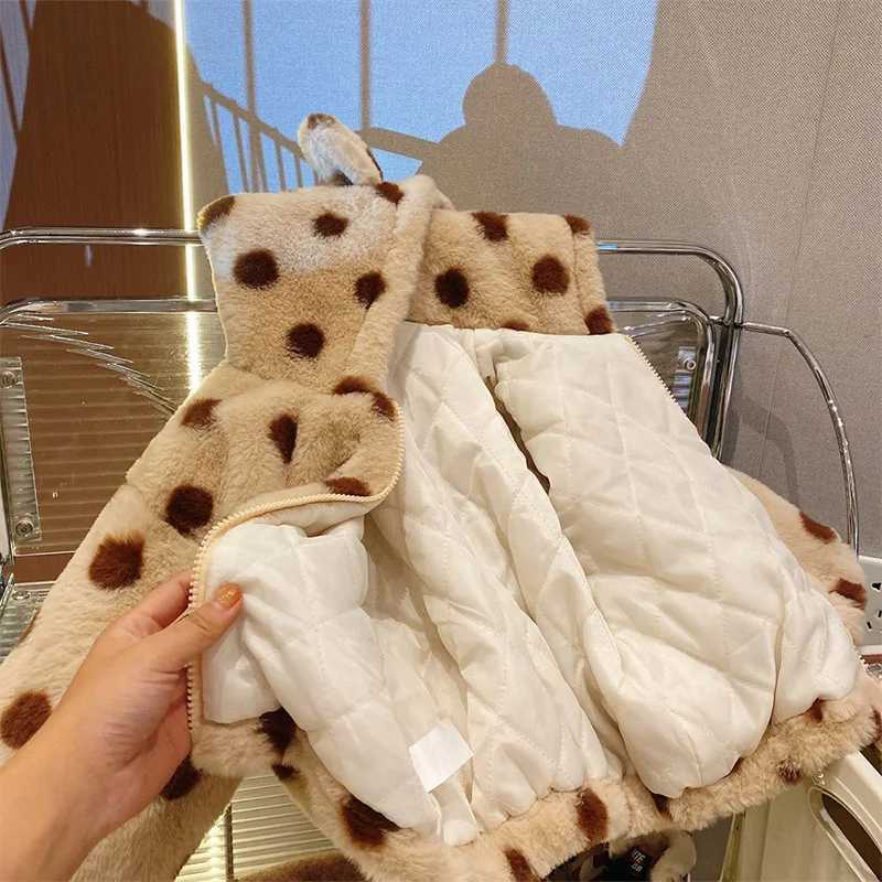 Autumn and winter Kawaii fashion polka dot girls jacket warm thick and cute childrens jacket fully matched boys top zipper childrens clothing M241018
