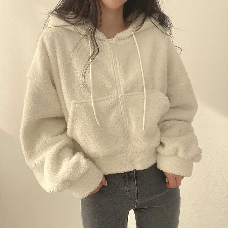 Solid Lamb Wool Thick Sweatshirts Outerwear Y2k Short Zip-Up Hooded Sweatshirt Women Fleece Sudaderas Casual High Waist HoodiesX241018