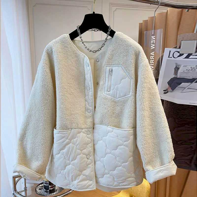 Fleece Jackets for Women Winter Thickened Patchwork Lambhair Oversized Cardigans Long Sleeved Casual Vintage Coats Women TopsX241018