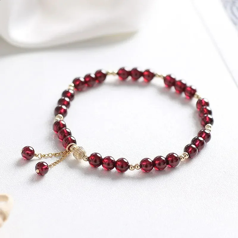 Garnet crystal bead thin bracelet designer, suitable for women's delicate jewelry birthday gifts bijoux de luxe