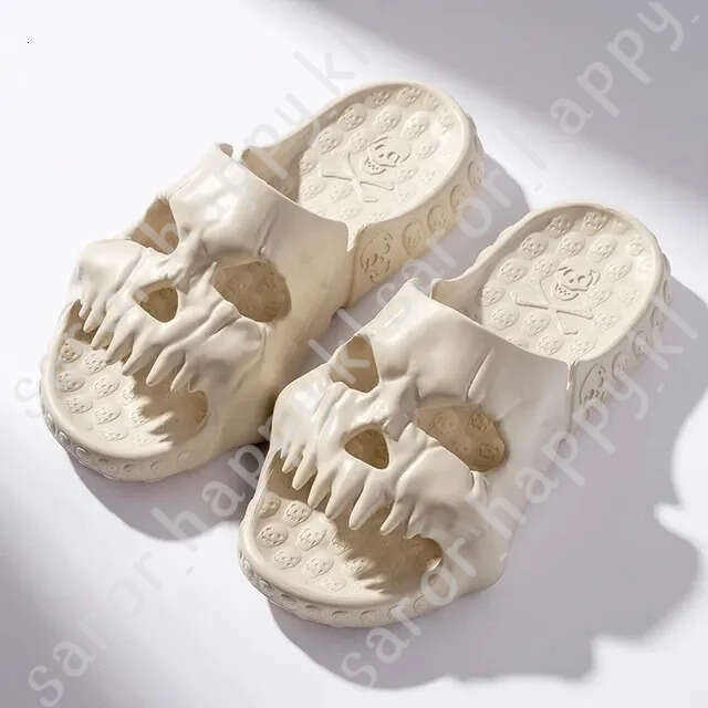 New Personalized Skull Design Men Slippers 2023 Summer Outdoor Fun Novelty Slide Thick Sole Platform Beach Non-Slip Women Sandal 48