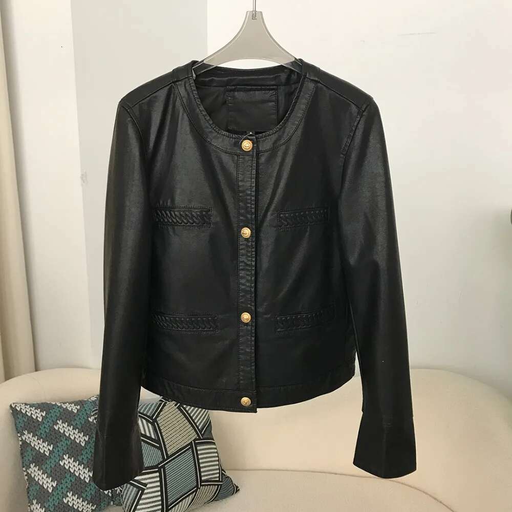 New O-Neck Faux Leather Spring Autumn High Street Short Jacket Women Fashion Vintage Single Breasted Solid Color Pu Coat