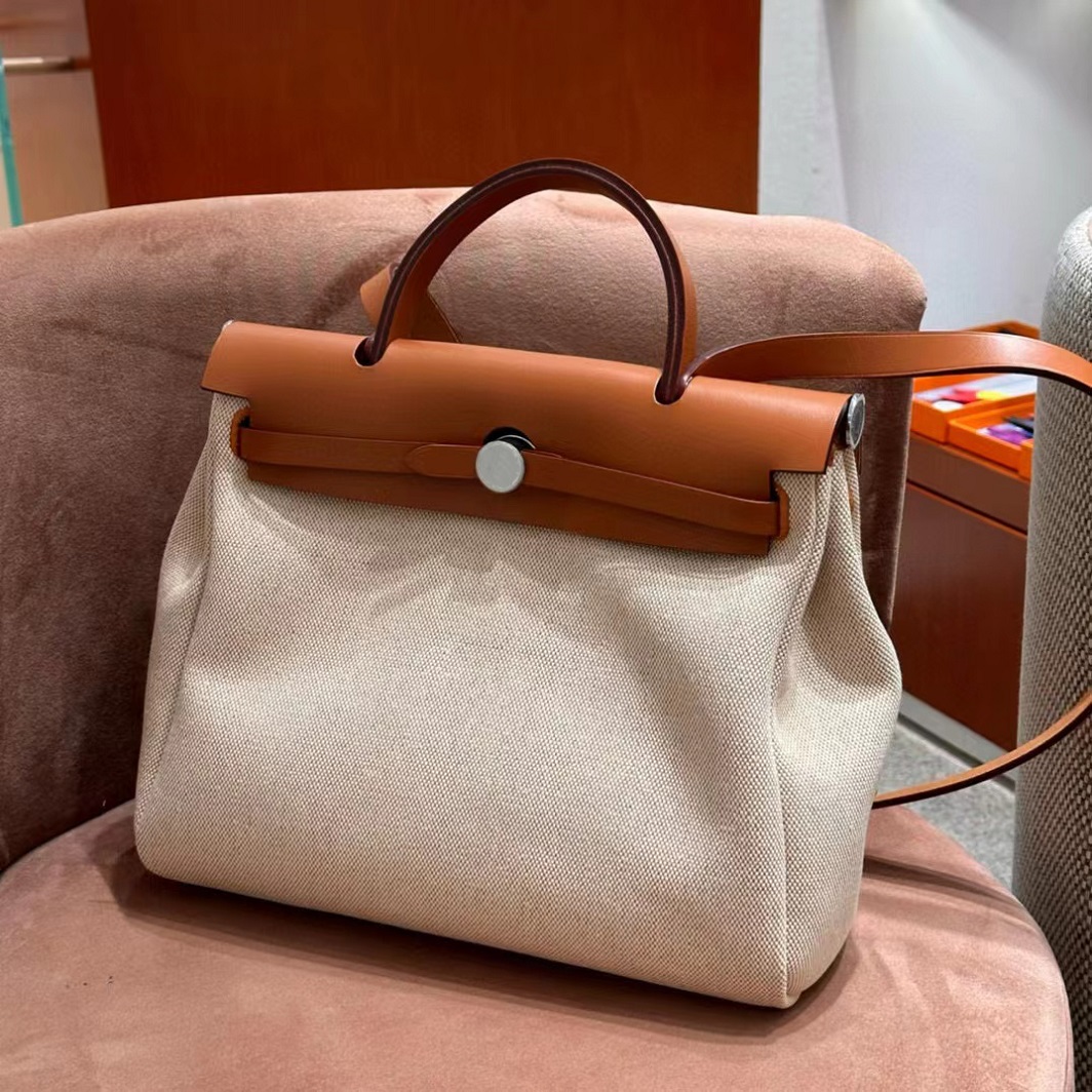 10A top quality women Designer Canvas Tote Bags Gold Sier metal Handmade designer Handbags classic fashion Cowhide leather Shoulder bag