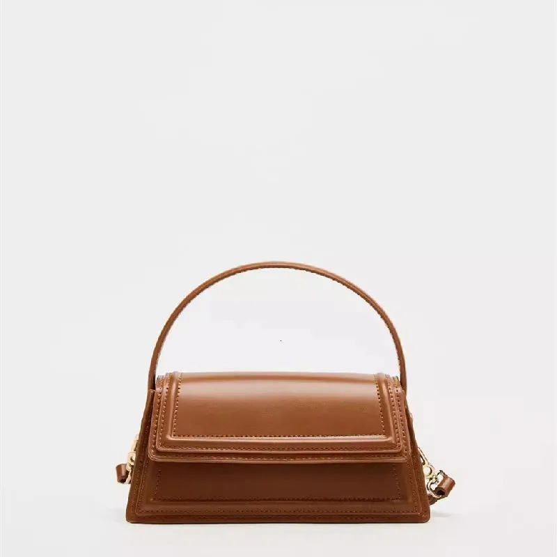 Retro leather cross body bag for women 2024 er womens small flip shoulder lower arm bag armrest handbag and wallet241018
