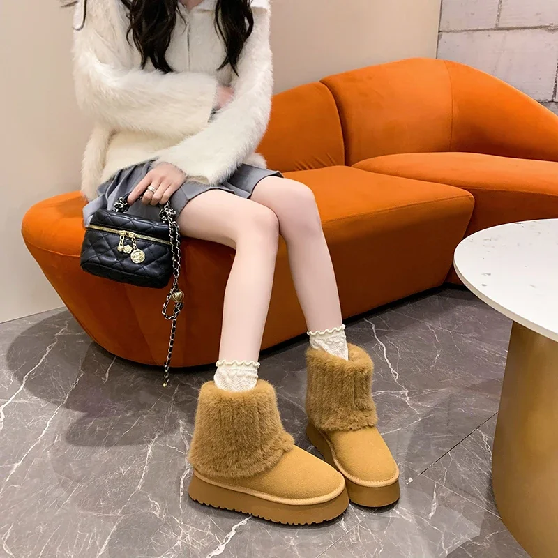 Mid Length Boots for Women's Winter 2024 New Western-style Thick Soles with Plush Insulation Fashion Women's Cotton Boots