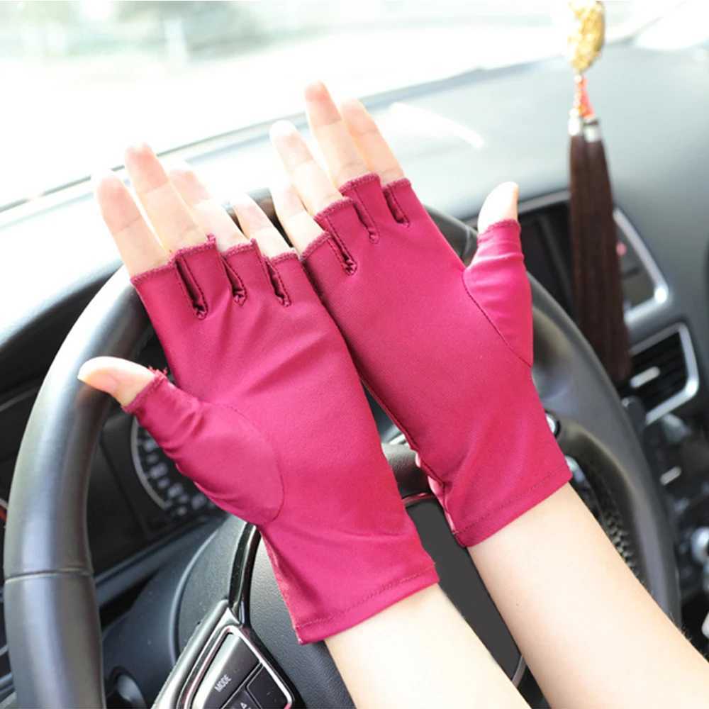 Womens spandex anti slip elastic breathable sweat absorbent UV resistant driving gloves half finger glovesW241018