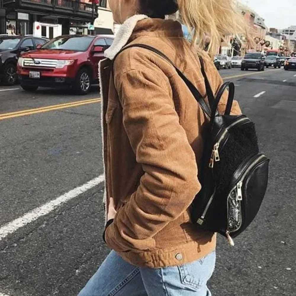 Splicing Cotton Pockets Solid Turn-down Collar Button Autumn Winter Womens Jacket Wool Collar Lamb Corduroy Cropped JacketX241018