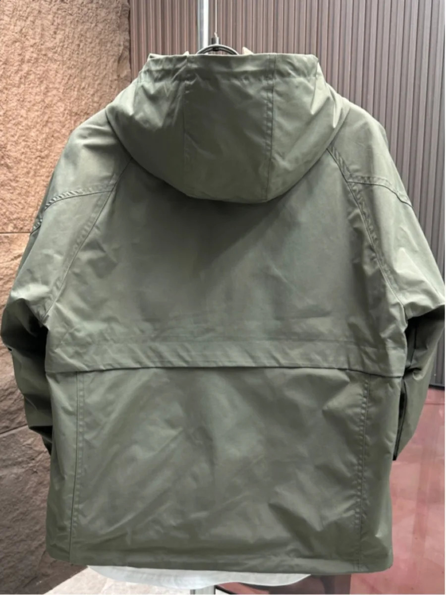 Mens cargo field jacket windproof jacket mens tactical waterproof pilot casual jacket hooded mens hunting uniform A14 241007
