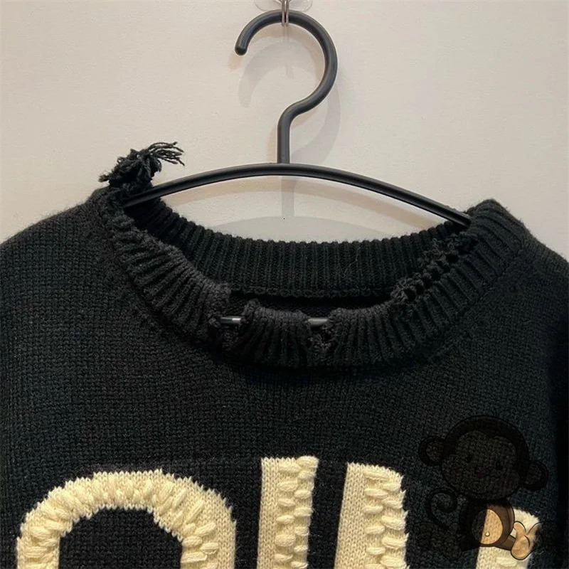 AutumnWinter Saint Mens Sweater Embroidered Letter Retro Long Sleeve Round Neck Knitted 241018