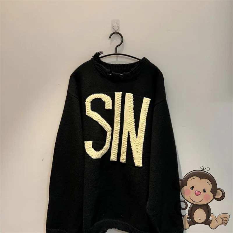 AutumnWinter Saint Mens Sweater Embroidered Letter Retro Long Sleeve Round Neck Knitted 241018