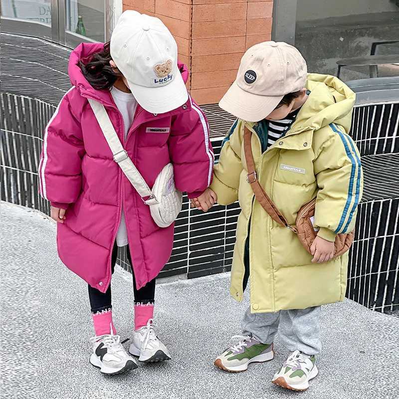 New thick coat winter boy girl apron warm coat childrens clothing hooded cotton clothing snow jacket M241018