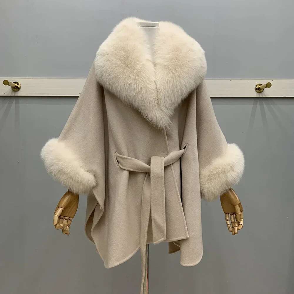 Fashion 2024 Autumn Winter Jacket Warm New Fox Fur Large Turn-Down Collar Women Loose Version Wool Woolen Coat