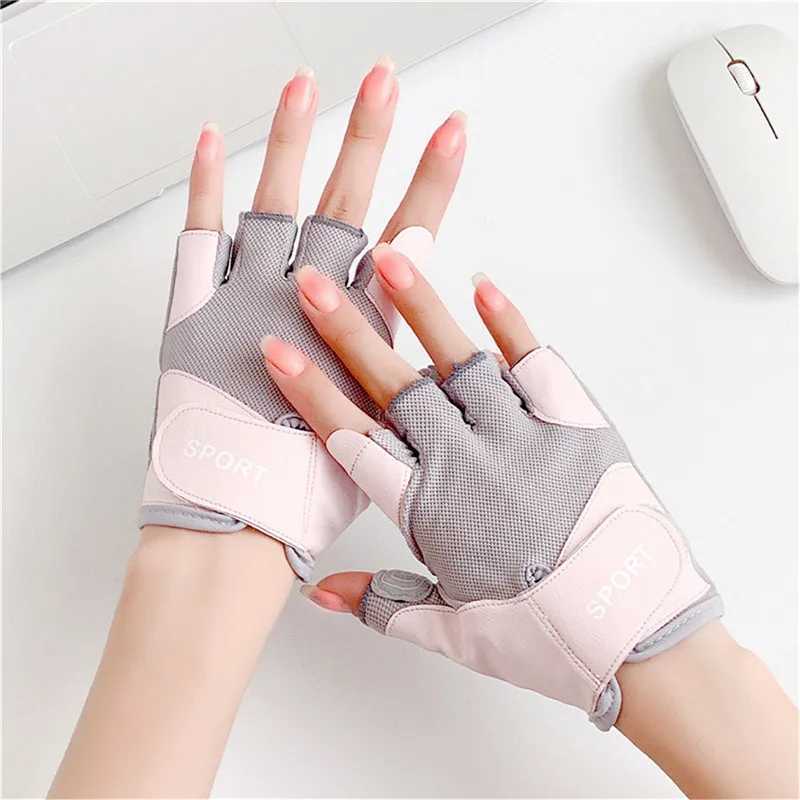 Bicycle gloves Womens half finger gym gloves Bicycle gloves gel breathable anti-skid outdoor sports fitness glovesW241018