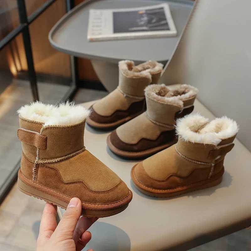 Boots Childrens Snow Boots 2023 Autumn and Winter New Girls Cotton Shoes Fashionable Lightweight Plush Warm Plush Boots for Boys PU H241018