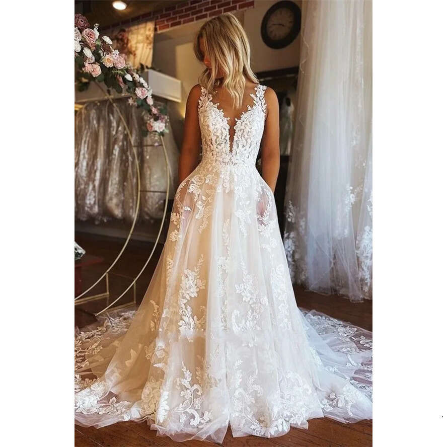 Wedding Dresses Bridal Gorgeous Gown Lace Applique A E Sexy Backless Sweep Train Plus Size Custom Made Garden Beach Vestido De Novia